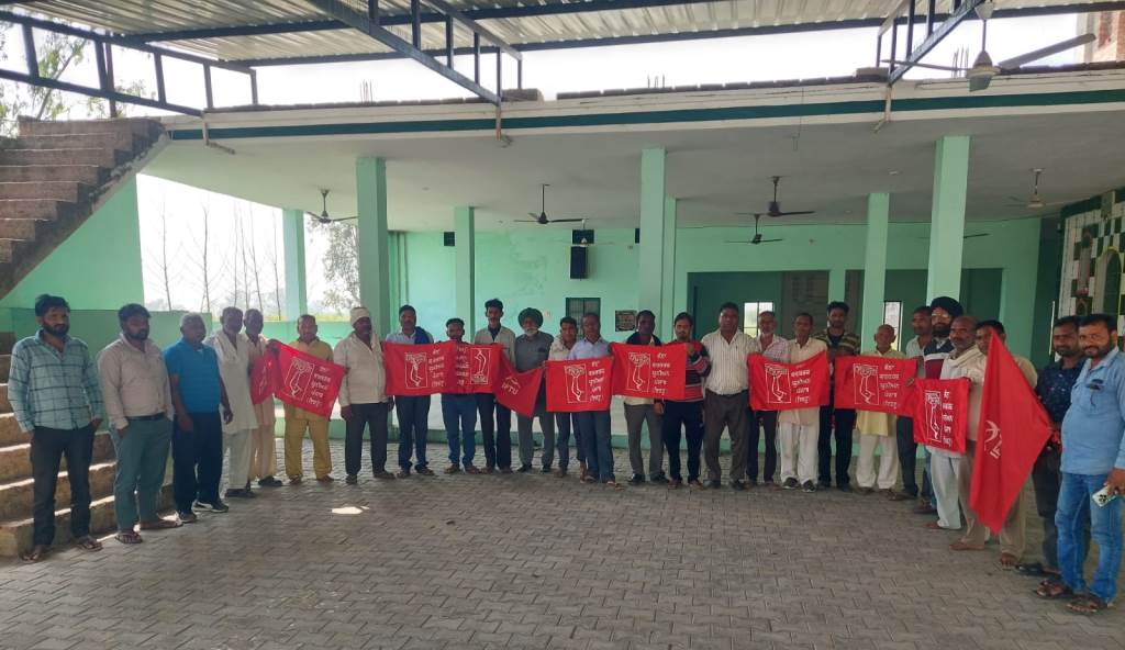Kiln workers hold preparatory meeting for March 22 Ludhiana rally